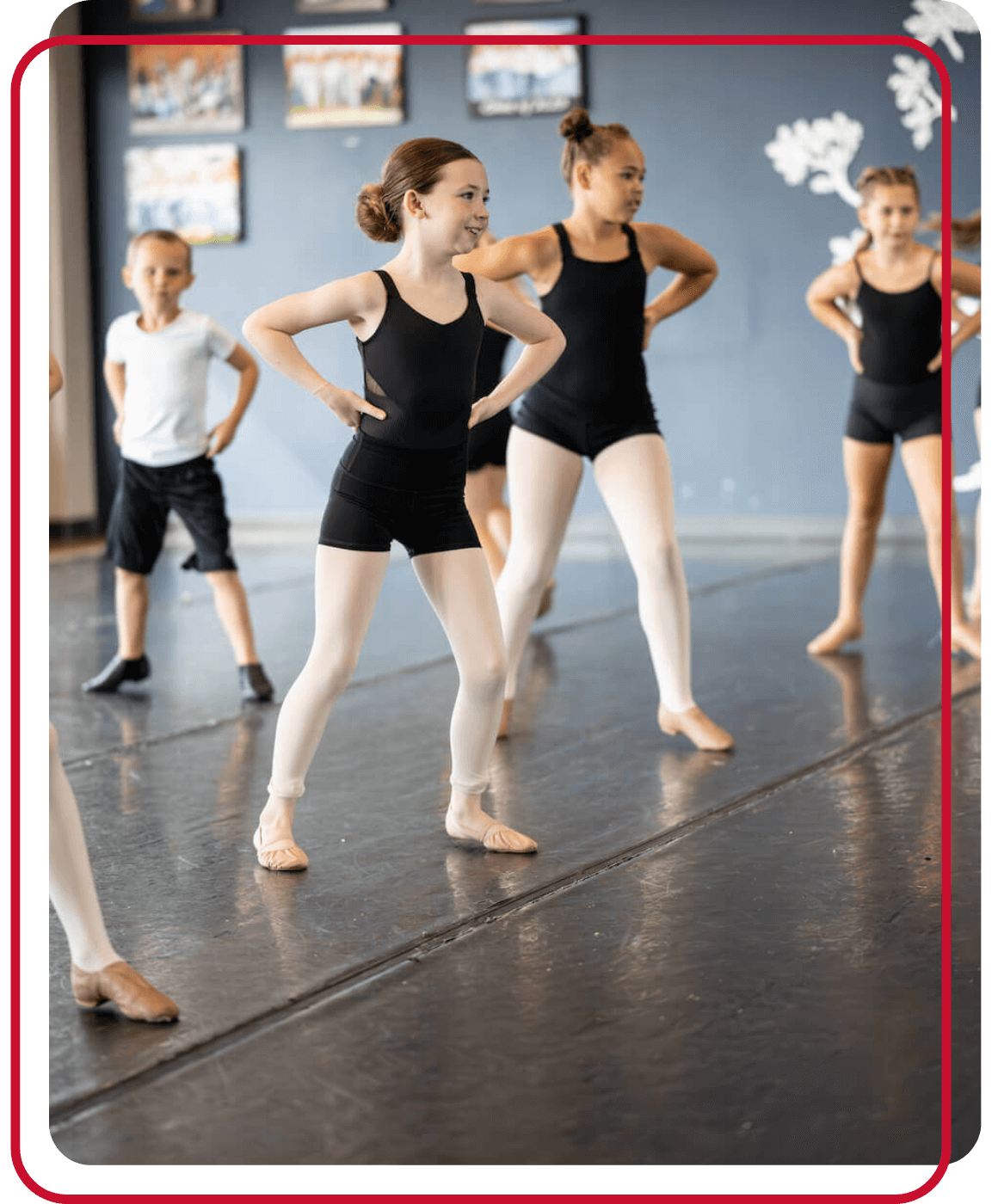 Dancers in Class | Red Outline